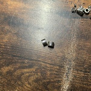 Pandora clip lock charms